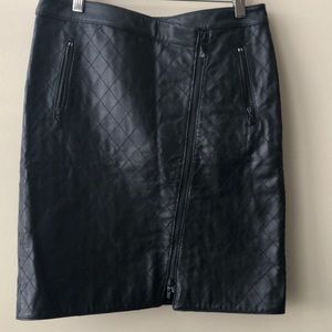 Genuine Leather Quilted Skirt by Worth NY Sz 4